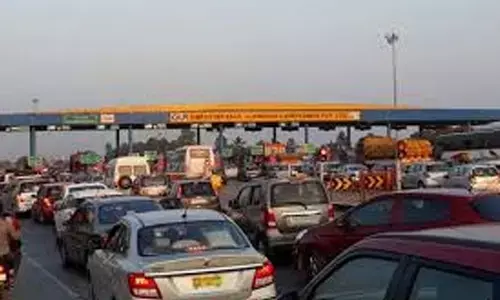 traffic, hyderabad-vijayawada, national highway. toll plaza