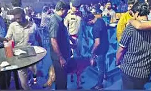 police,  raids, drugs,  hyderabad