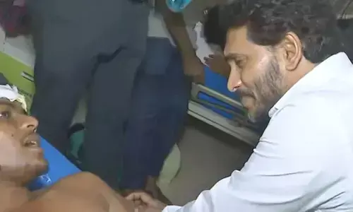 ys jagan visits pharma company,  ycp chief , victims, anakapalli