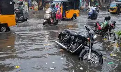 heavy rains, landslide, moghalrajapuram, vijayawada