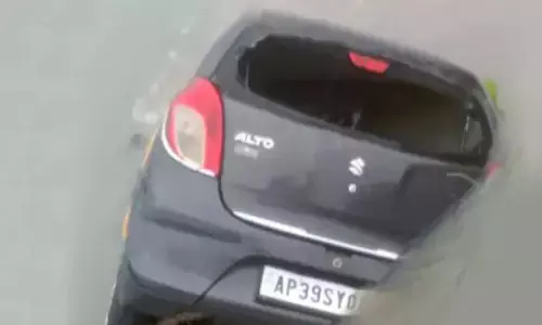 tragedy, four people died, namburu,  guntur district