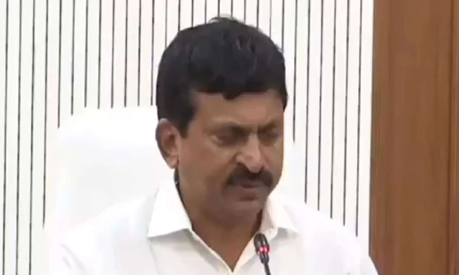 ponguleti srinivas reddy, minister, relief operations, tears