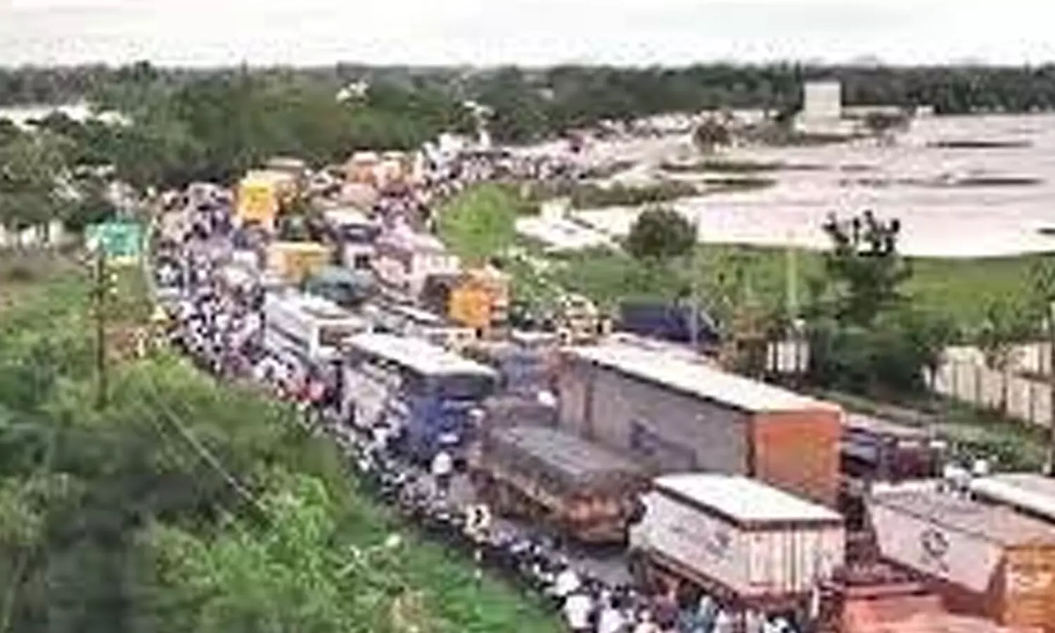 vijayawada-hyderabad, national highway, bundh, heavy rains