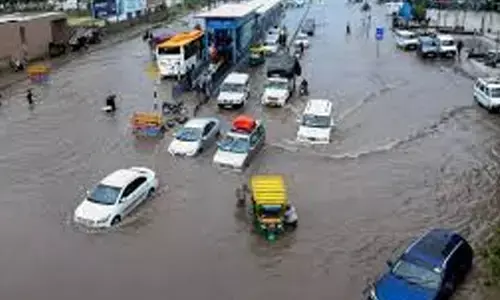 heavy rain,  today, red alert, hyderabad