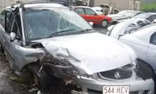 three young men, died, raod accident, america