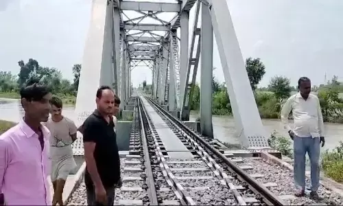 ఒకే కుటుంబంలో ముగ్గురు మృతి.. అక్కడ రీల్స్ చేయడమే కారణం