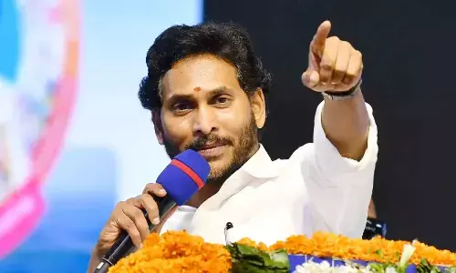 Jagan, YSJagan, JaganMohanReddy, Pithapuram, ys jagan visit the flood affected areas in pithapuram, pithapuram latest news updates today