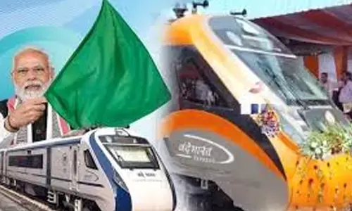 \narendra modi, prime minister,  launch,  vande bharat trains, narendra nodi will launch vande bharat trains today, green flag will be waved for two trains from telugu states by prime minister narendra Modi