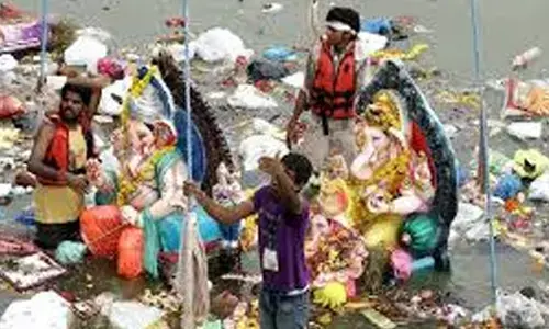 ganesh, immersion, tons of waste, hyderabad, thousands of tons of waste accumulated in hyderabad,  during the immersion of ganesh  thousands of tons of waste accumulated in hyderabad, hyderabad latest news on ganesh immersion