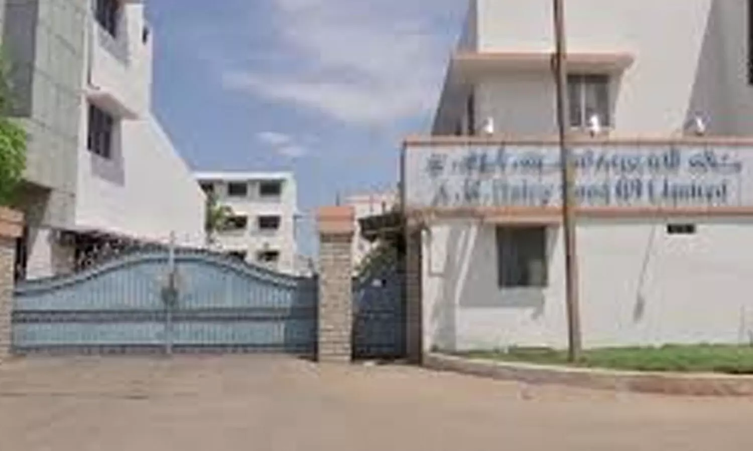 tirumala laddoos,  raids,  AR dairy, tamil nadu government