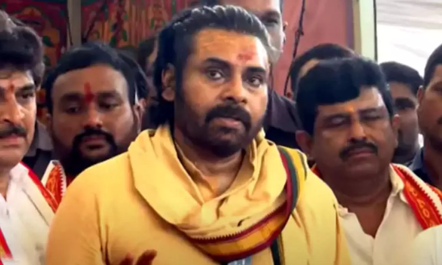 pawan kalyan, deputy chief minister,  tirumala, andhra pradesh,  pawan kalyan visit tirumala today, pawan kalyan reaches tirumala on foot today, latest tirumala news toady telugu