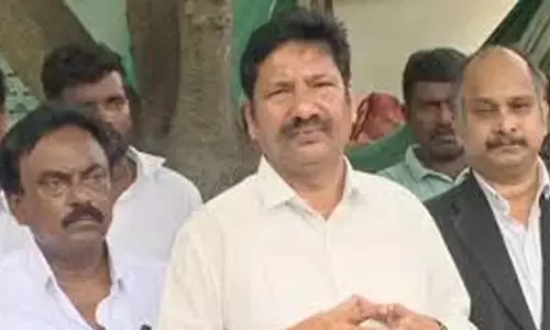 jogi ramesh, ex minister, questioning, CID