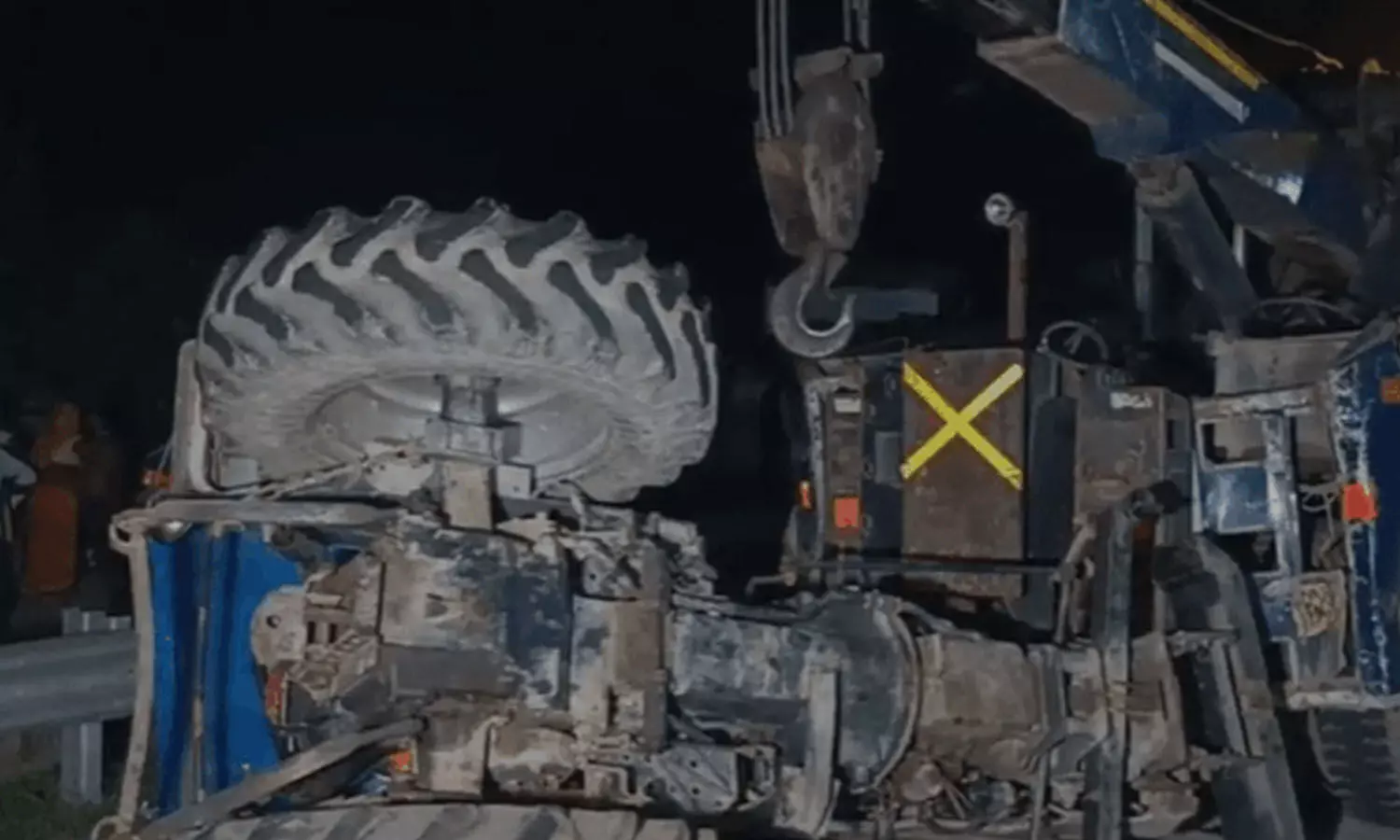 road accident, ten people died, mirzapur, uttar pradesh, road accident took place in mirzapur, in uttar pradesh ten people died on the spot in this accident road accident, ten people died, mirzapur, uttar pradesh, road accident took place in mirzapur, in uttar pradesh ten people died on the spot in this accident