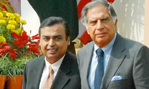 MukeshAmbani, RatanTata, RatanTataAmbani, TataAmbani, Mukesh Ambani emotional farewell to Ratan Tata, ratan tata death news live today,  ratan tata pic with ambani