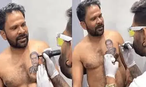 ratan tata,  photo tattoo,  heart, social media ratan tata  news today, ratan tatas photo tattooed on his heart viral in social media, ratan tatas photo tattoo, video of a young man with ratan tatas photo tattoo