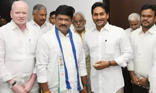 mudunuri murali krishna raju,  joined  joined, tdp, ycp