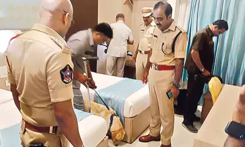 bomb threats in tirupati, eight hotels received bomb threat mails today, tirupati bomb threats news today,  bomb threat mails in tirupati hotels