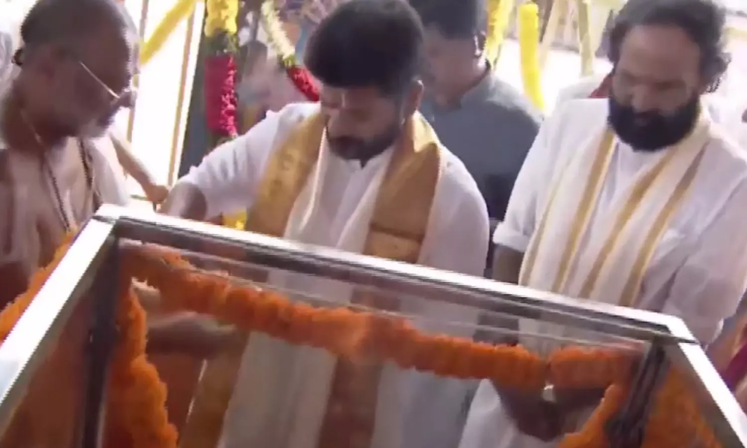 revanth reddy,  chief minister, reached,  yadadri latest news today, revanth reddy reached yadadri, telangana news today, revanth reddy latest news