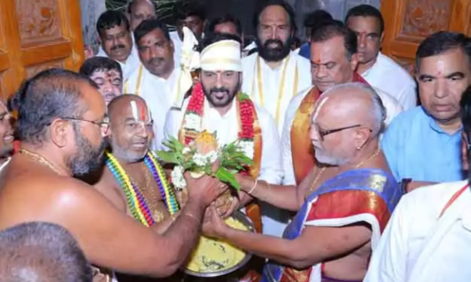 revanth reddy,  chief minister, yadagiri gutta, crucial decision