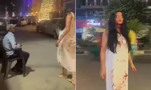 woman, HalloweenMakeup, Delhi, ViralVideo, woman tries to scare people with Halloween makeup in Delhi Viral video, Halloween makeup in Delhi Viral video