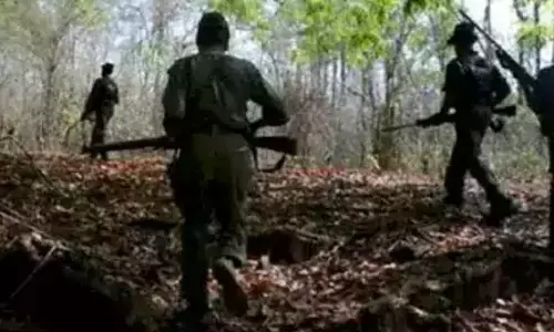 huge encounter,  ten maoists, killed, chhattisgarh