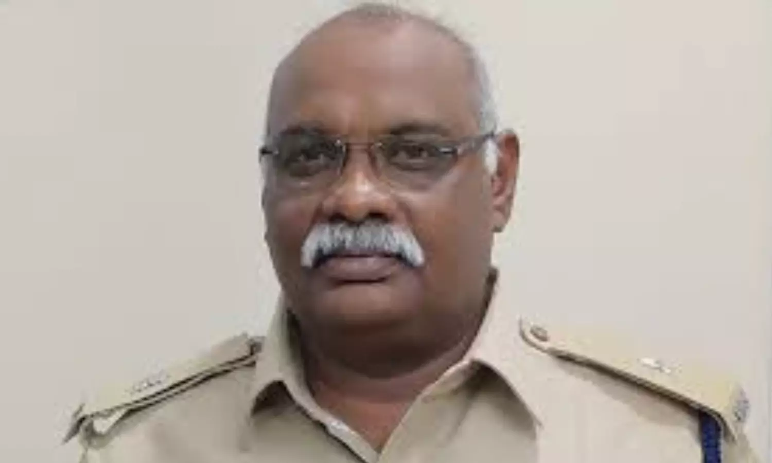 vijaypal, arrest, raghuramaraju case, prakasam police