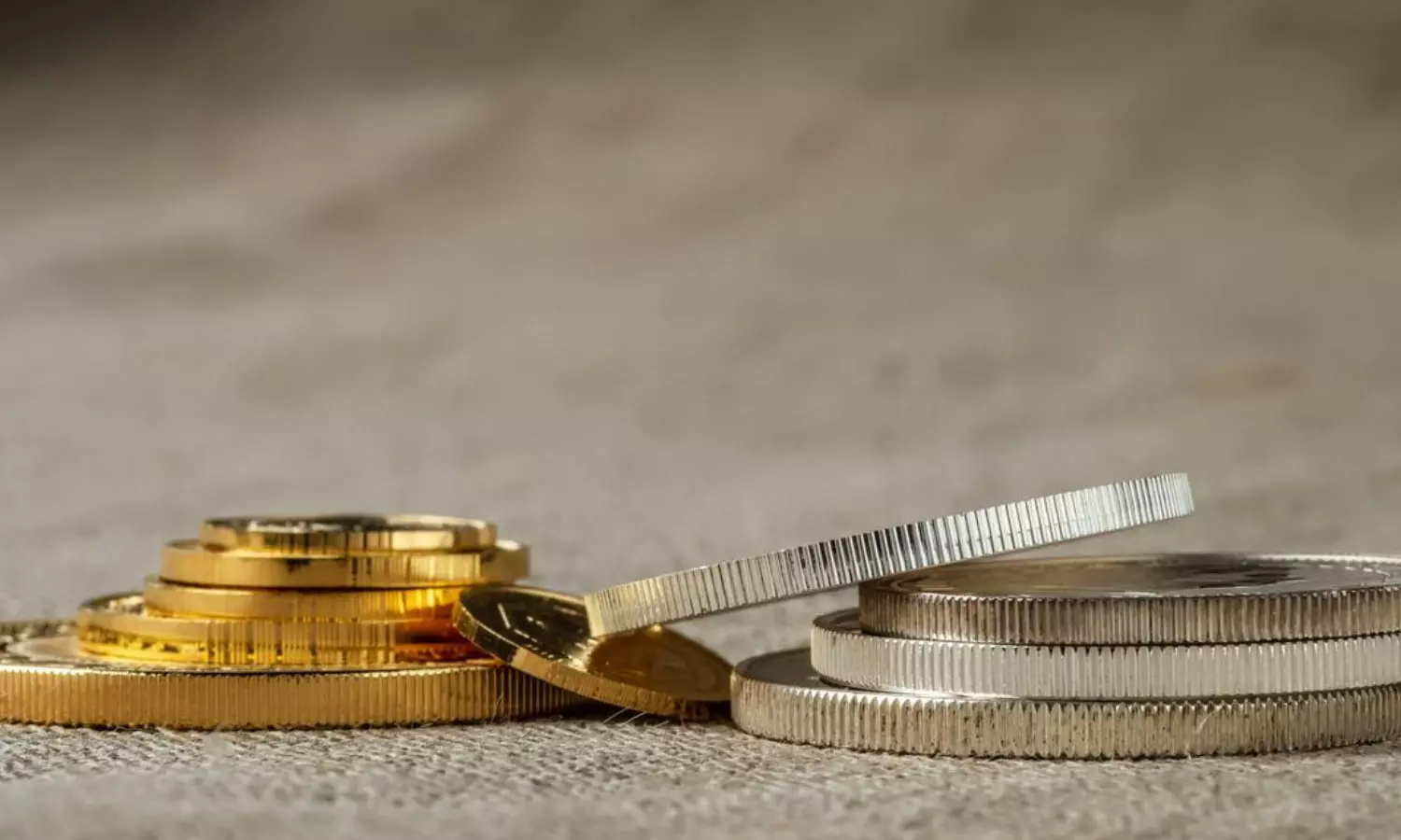 sudama prasad, parlament member., railway standing committee.gifts