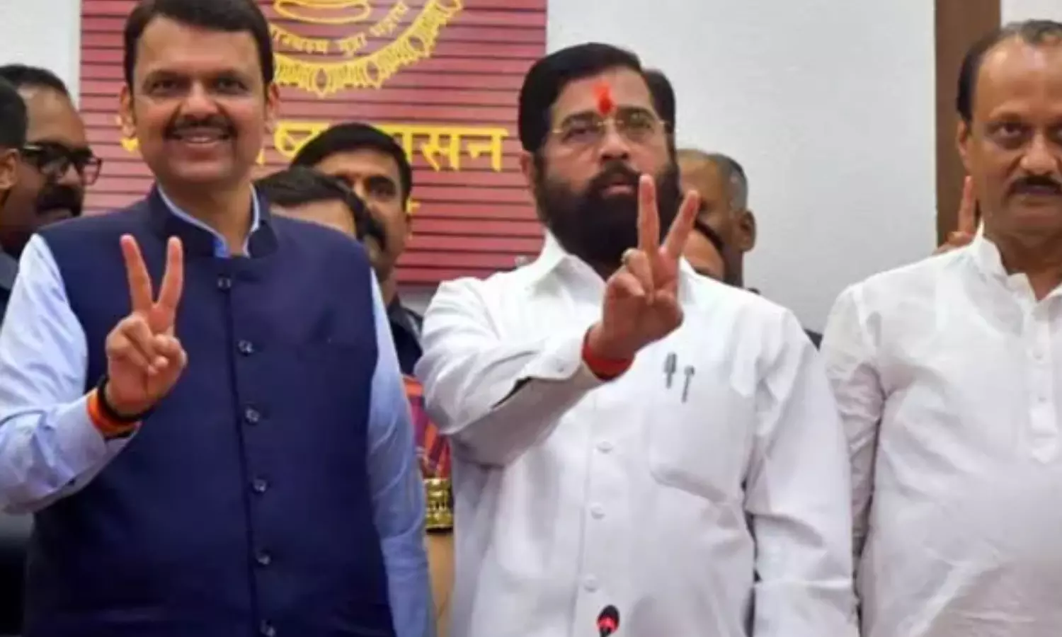 chief minister, swearing, time,  maharashtra