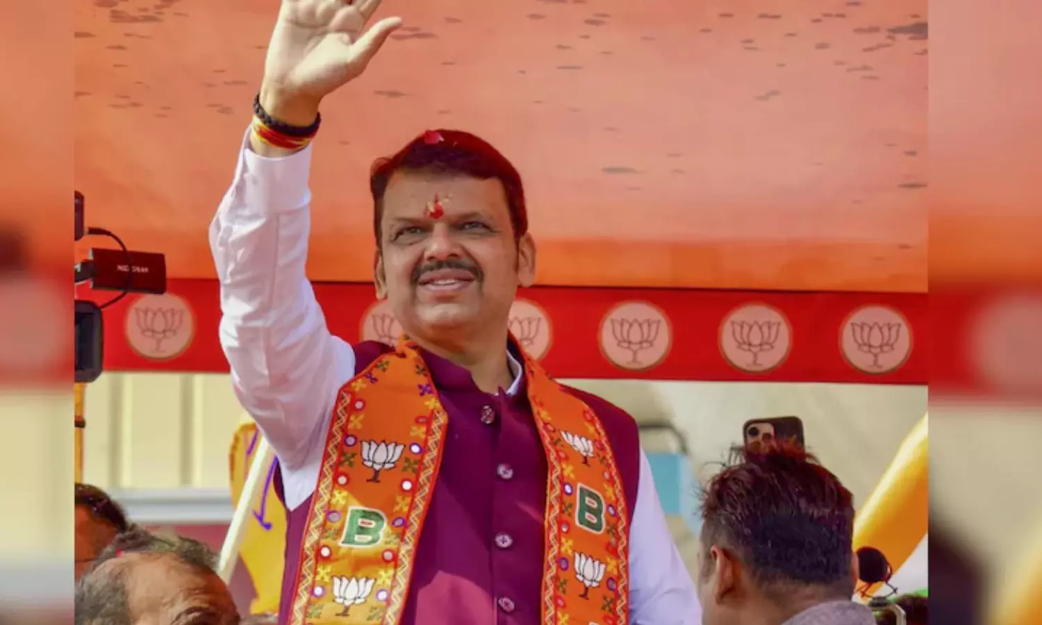 devendra fadnavis, chief minister, oath, maharashtra