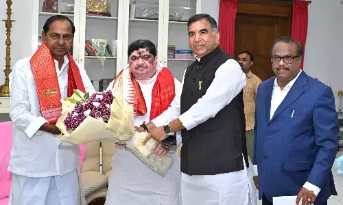 kcr,  brs chief, invitation, telangana government