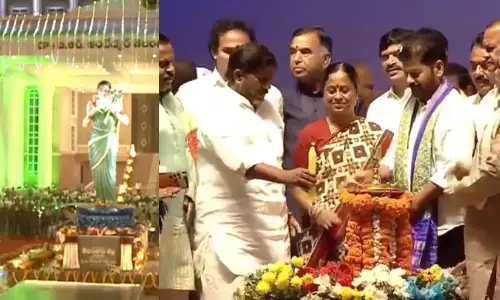 telangana talli, idol,  unveiling, secretariat