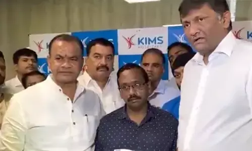 mythri movie, donation, fifty lakhs,  sritej