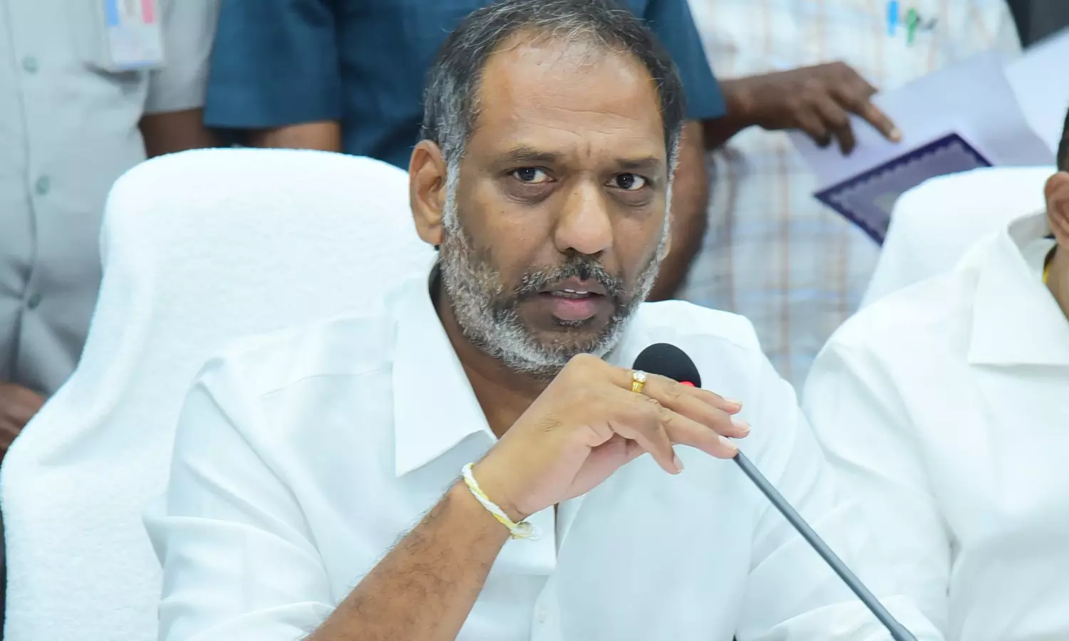 gottipati ravikumar, minister, ys jagan, electricity charges