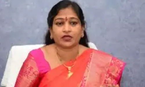 vangalapudi anita, minister, warns,  ysrcp leaders