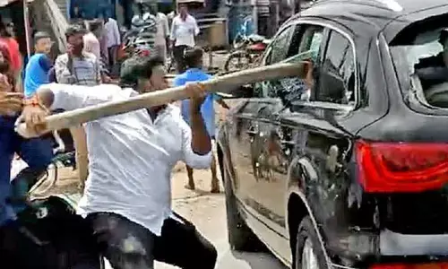 thuraka kishore, pinnelli ramakrishna reddy, arrest, macharla