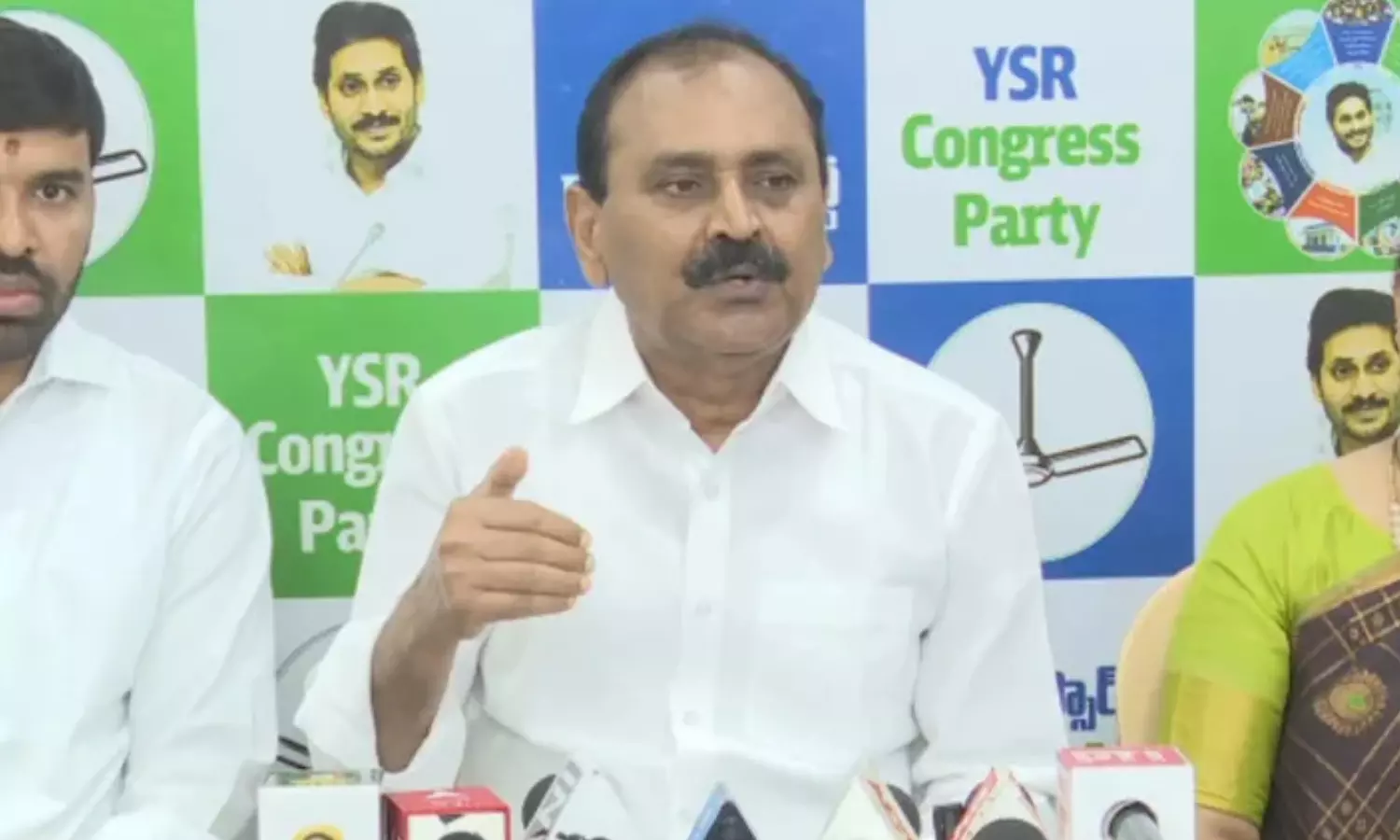 bhumana karunakar reddy, ycp leader, stampede, tirupati bhumana karunakar reddy, ycp leader, stampede, tirupati