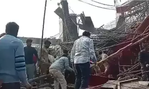 accident, collapsed, kannauj railway station, uttar pradesh