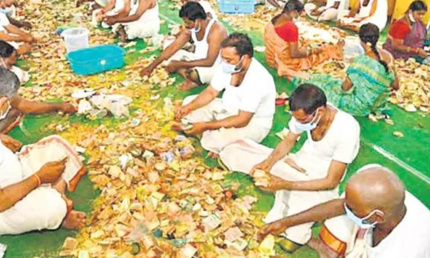 vigilance,  stole, gold ornaments, tirumala