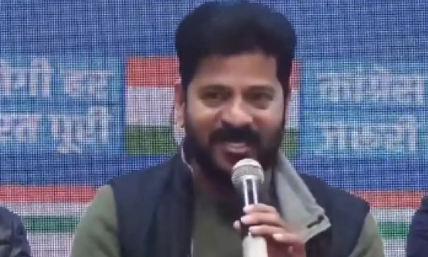 revanth reddy, chief minister,  three hundred units, free electricity in delhi