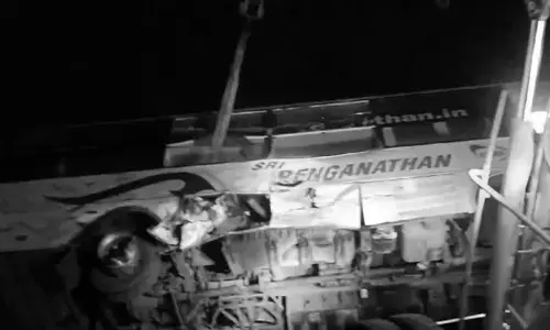 road accident, four people died, chittoor district,  andhra pradesh