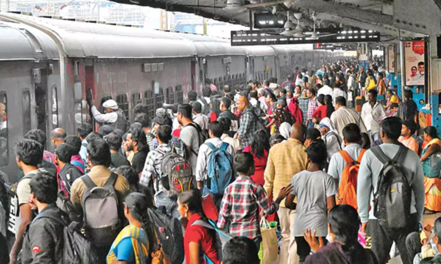 south central railway, special trains, sankranthi rush, visakha