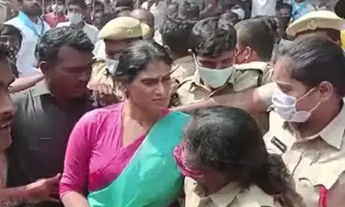 congress, protests,   vijayawada chandrababu government