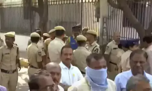 rtc workers,  notices, management, telangana