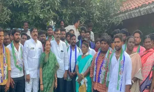 kotamreddy sridhar reddy, nellore rural mla, tdp, ypc