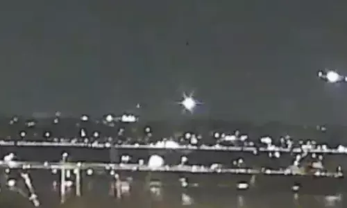 terrible plane crash, helicopter, collided,  america