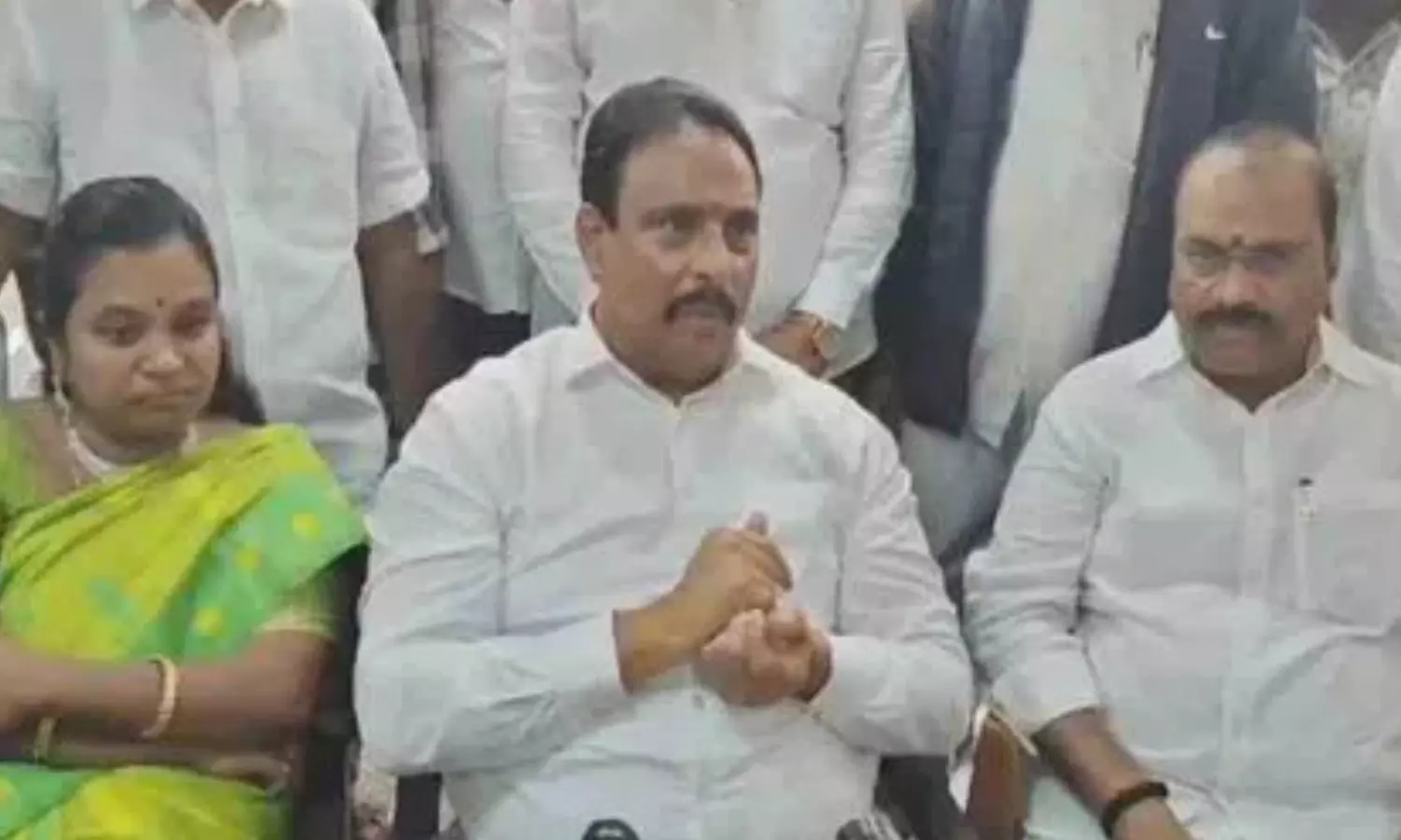 defected mlas, met , danam nagenders house, brs