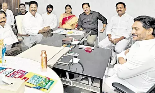 ys jagan, ycp chief, key comments, senior leaders