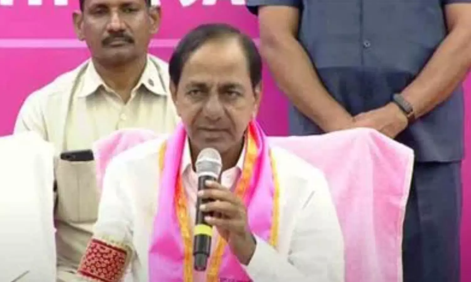 brs leadership,  mlc candidates, confirm, kcr