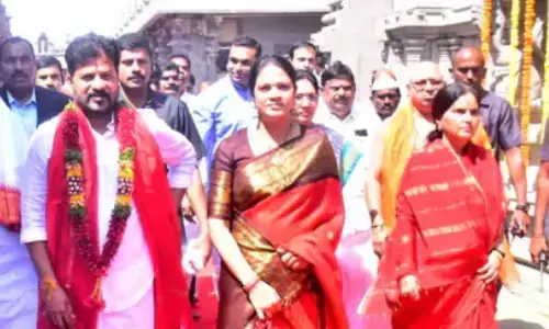 revanth reddy, chief minister, golden gopuram,  yadagirigutta