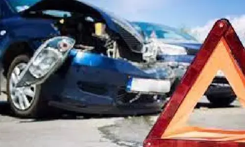 road accident,  five people died, car,  tamil nadu